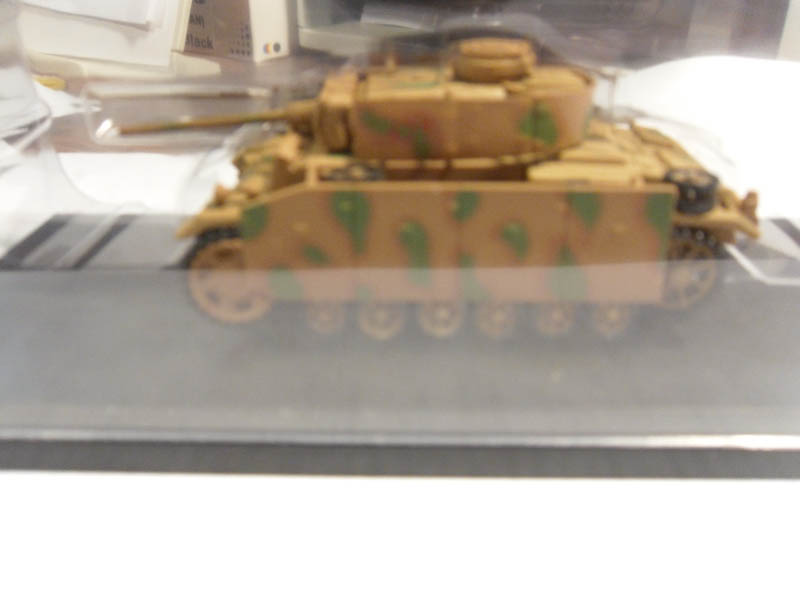 AT00105 PzKpfw III Ausf M 172 Scale - Click Image to Close
